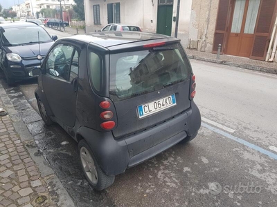 Usato 2003 Smart ForTwo Coupé Benzin (2.300 €)