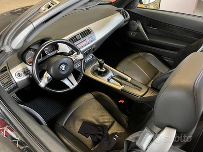 Usato 2005 BMW Z4 2.2 Benzin 170 CV (13.499 €)