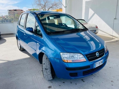 Usato 2005 Fiat Idea 1.2 Diesel 69 CV (3.990 €)