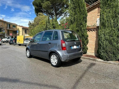 Usato 2005 Fiat Idea 1.3 Diesel 70 CV (1.300 €)