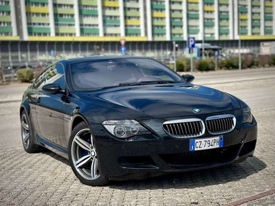 Usato 2006 BMW M6 5.0 Benzin 507 CV (36.000 €)