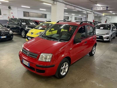 Usato 2006 Fiat Panda 1.2 Benzin 60 CV (4.990 €)