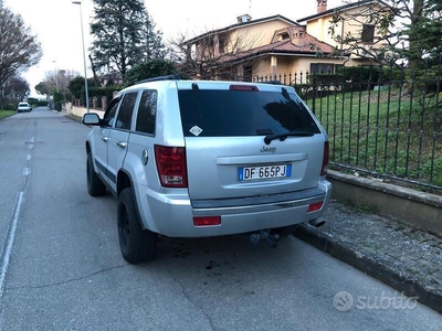 Usato 2006 Jeep Grand Cherokee LPG_Hybrid (7.500 €)