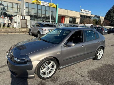 Usato 2006 Seat Leon 1.9 Diesel 131 CV (1.900 €)