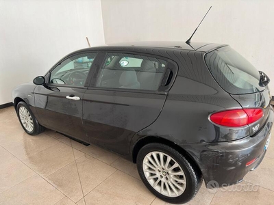 Usato 2007 Alfa Romeo 147 1.9 Diesel 116 CV (5.000 €)