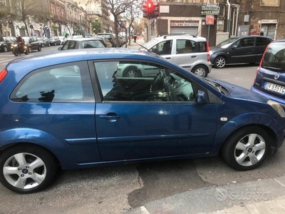 Usato 2007 Ford Fiesta 1.2 LPG_Hybrid 75 CV (1.400 €)