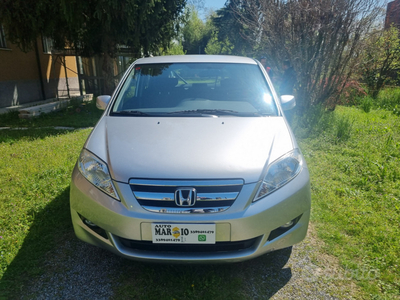 Usato 2007 Honda FR-V 1.7 Benzin 125 CV (6.200 €)