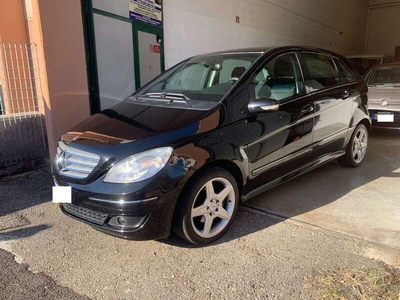 Usato 2007 Mercedes B180 2.0 Diesel 109 CV (4.100 €)