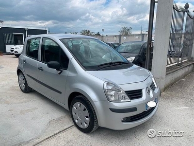 Usato 2007 Renault Modus 1.5 Diesel 85 CV (3.499 €)