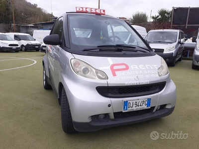 Usato 2007 Smart ForTwo Cabrio 0.8 Diesel 45 CV (3.500 €)