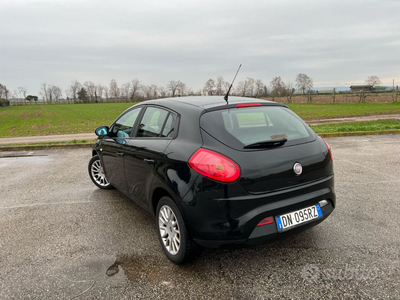 Usato 2008 Fiat Bravo 1.4 Benzin 80 CV (3.500 €)