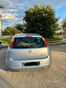 Usato 2008 Fiat Punto El_Hybrid (2.600 €)