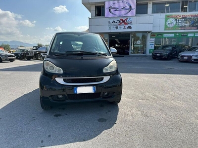 Usato 2008 Smart ForTwo Coupé 1.0 Benzin 71 CV (5.700 €)