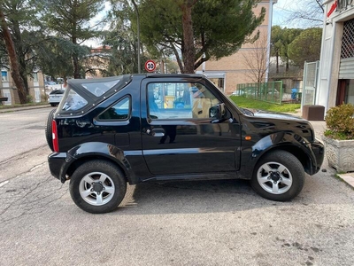 Usato 2008 Suzuki Jimny 1.3 Benzin 85 CV (15.900 €)