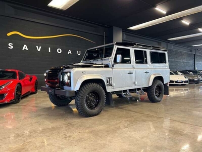 Usato 2009 Land Rover Defender 2.4 Diesel 122 CV (49.000 €)