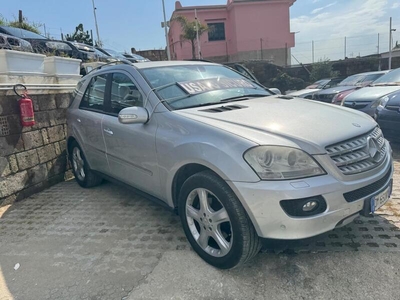 Usato 2009 Mercedes ML320 3.0 Diesel 224 CV (7.999 €)