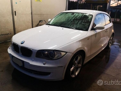Usato 2010 BMW 116 1.6 Benzin 122 CV (5.000 €)