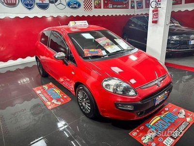 Usato 2010 Fiat Punto 1.2 Diesel 75 CV (2.999 €)