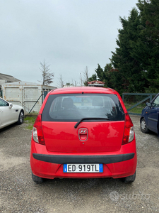 Usato 2010 Hyundai i10 Benzin (4.000 €)