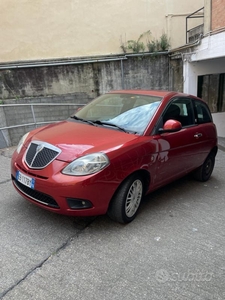 Usato 2010 Lancia Ypsilon 1.4 LPG_Hybrid 77 CV (3.350 €)