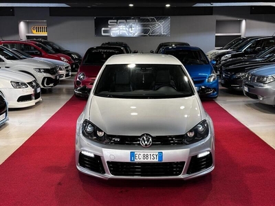 Usato 2010 VW Golf VI 2.0 Benzin 271 CV (12.900 €)