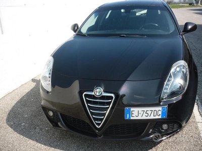 Usato 2011 Alfa Romeo Giulietta 1.6 Diesel 105 CV (7.800 €)