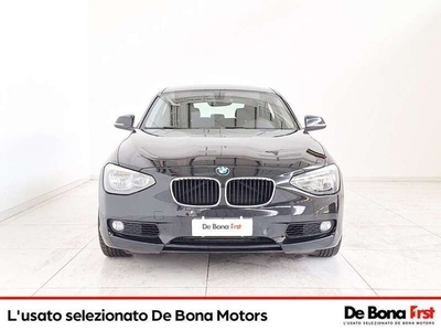 Usato 2011 BMW 118 1.6 Benzin 170 CV (10.990 €)