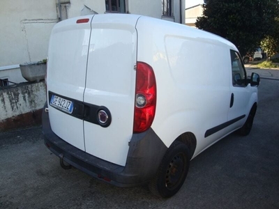 Usato 2011 Fiat Doblò 1.2 Diesel 90 CV (4.900 €)
