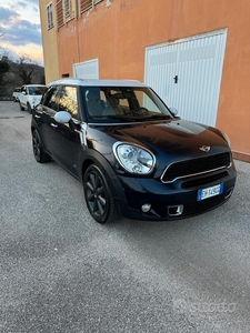 Usato 2011 Mini Cooper Countryman 2.0 Diesel (8.699 €)