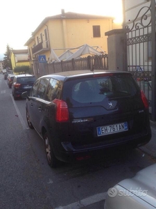 Usato 2011 Peugeot 5008 Diesel (10.000 €)