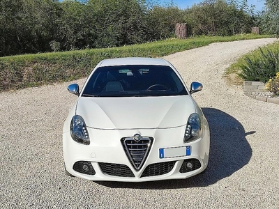 Usato 2012 Alfa Romeo Giulietta 1.6 Diesel 105 CV (7.300 €)