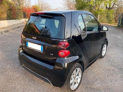 Usato 2013 Smart ForTwo Coupé 0.8 Diesel 54 CV (6.000 €)