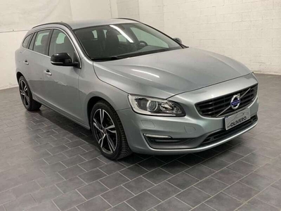 Usato 2013 Volvo V60 2.0 Diesel 181 CV (12.990 €)