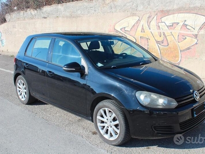 Usato 2013 VW Golf 1.6 Diesel 102 CV (8.500 €)