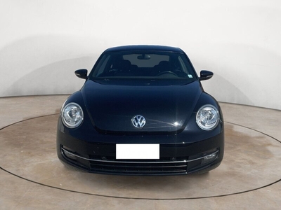 Usato 2013 VW Maggiolino 1.6 Diesel 105 CV (10.500 €)