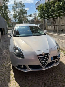 Usato 2014 Alfa Romeo Giulietta 2.0 Diesel 150 CV (7.900 €)