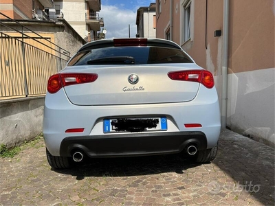 Usato 2014 Alfa Romeo Giulietta 2.0 Diesel (7.800 €)