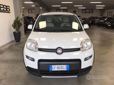 Usato 2014 Fiat Panda Cross 0.9 Benzin 90 CV (10.250 €)