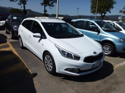 Usato 2014 Kia Ceed Sportswagon 1.6 Diesel 110 CV (9.900 €)