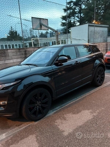 Usato 2014 Land Rover Range Rover evoque 2.0 Benzin 240 CV (12.000 €)