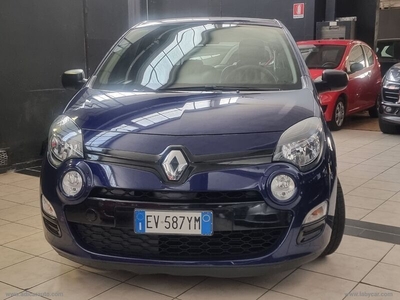 Usato 2014 Renault Twingo 1.1 Benzin 75 CV (4.390 €)