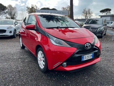 Usato 2014 Toyota Aygo 1.0 Benzin 69 CV (10.580 €)