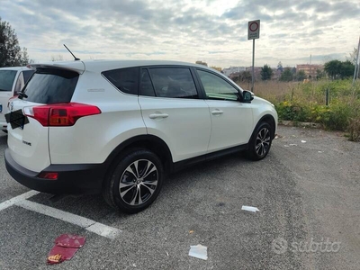 Usato 2014 Toyota RAV4 Diesel (14.500 €)