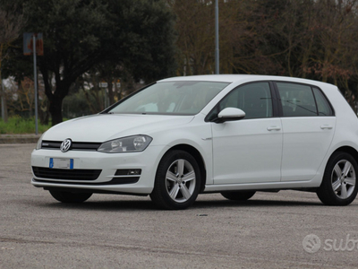Usato 2014 VW Golf VII 1.4 CNG_Hybrid (9.900 €)