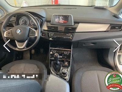 Usato 2015 BMW 218 Active Tourer 2.0 Diesel 150 CV (11.900 €)