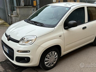 Usato 2015 Fiat Panda 1.2 LPG_Hybrid 69 CV (5.900 €)