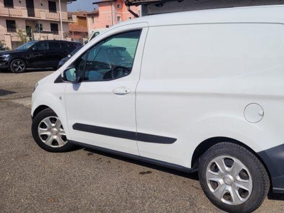 Usato 2015 Ford Transit 1.5 Diesel 76 CV (4.200 €)