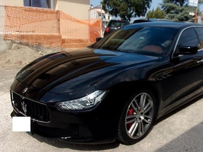 Usato 2015 Maserati Ghibli 3.0 Diesel 275 CV (26.900 €)