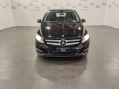 Usato 2015 Mercedes B180 1.5 Diesel 109 CV (14.500 €)