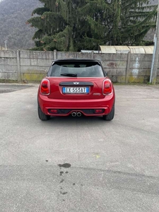 Usato 2015 Mini Cooper S 2.0 Benzin 192 CV (12.500 €)